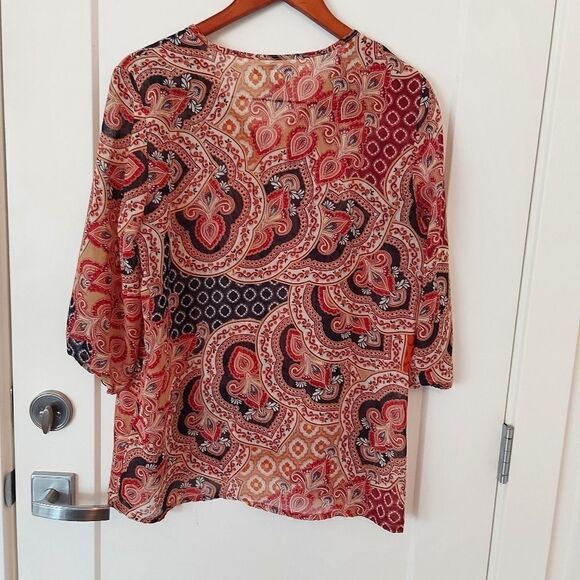 💥HOST Pick💥 Liz Claiborne sheer blouse petite - Picture 3 of 5